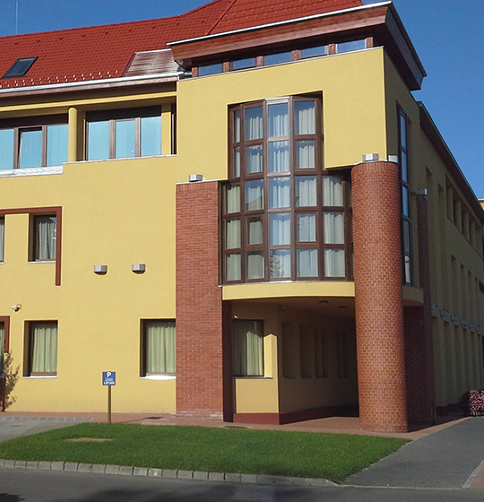 moraholm-varoshaza image moraholm-varoshaza Villanyszerelés, Okos otthon - Electric Power Kft.